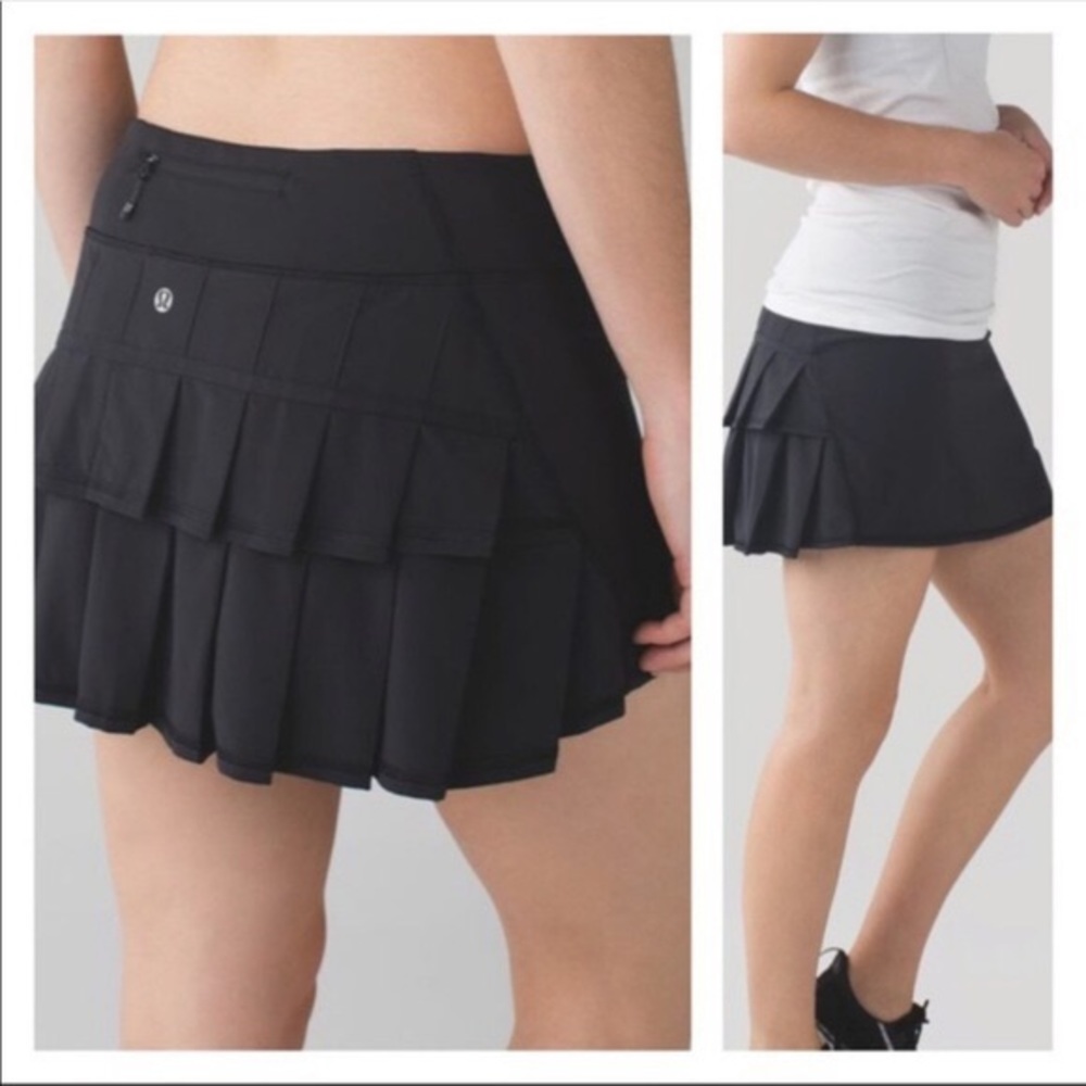 Ladies Lululemon Pacesetter Skirt, Black 4 Tall
